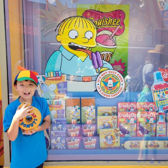 Universal Studios The Simpsons Doughnut Cup Bottle - Picture 9 of 16